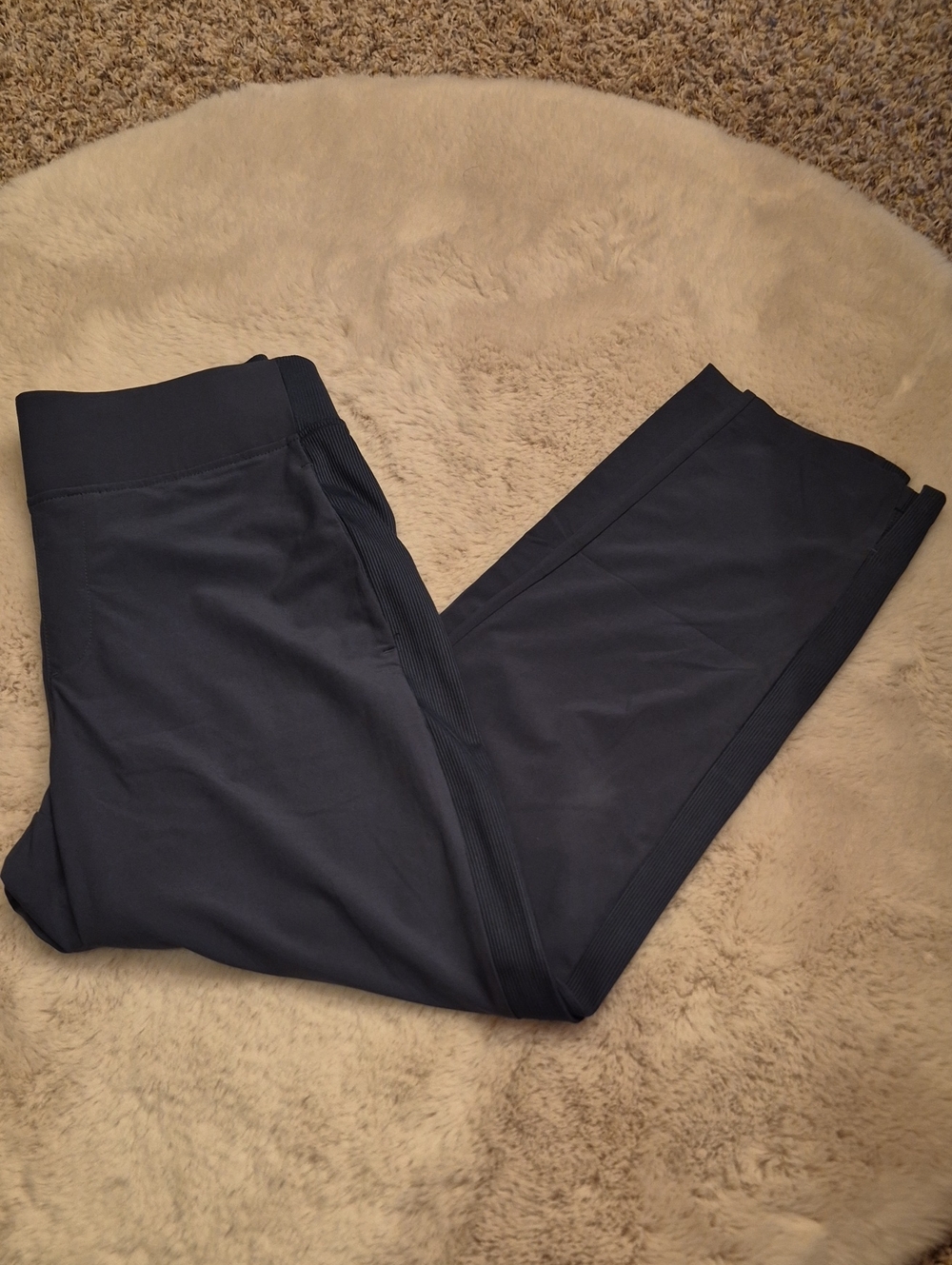 Kirkland Signature Size Small Slate Blue Ankle Pant Lightweight